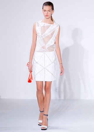 Illustration for article titled Another Underage Model Breaks The Rules, Slips On To The Catwalk